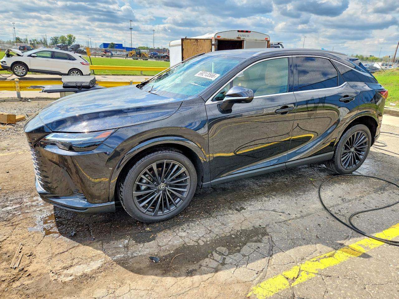 2025 LEXUS RX — Front 3/4