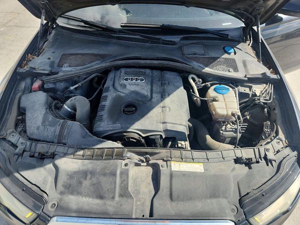 2013 AUDI A6 Premium Plus — Engine bay