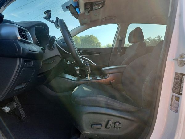 2019 KIA SORENTO — DENT