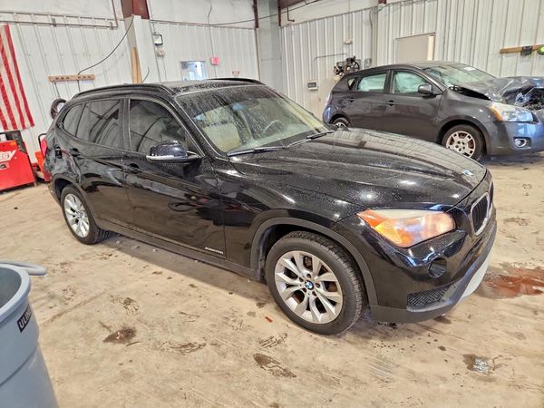 2014 BMW X1 — Passenger 3/4