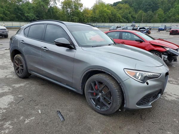 2019 ALFA ROMEO STELVIO AWD — Passenger 3/4