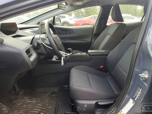 2025 TOYOTA PRIUS — DENT