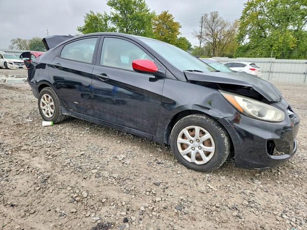 2012 HYUNDAI ACCENT GL (Middle-low grade) — Passenger 3/4