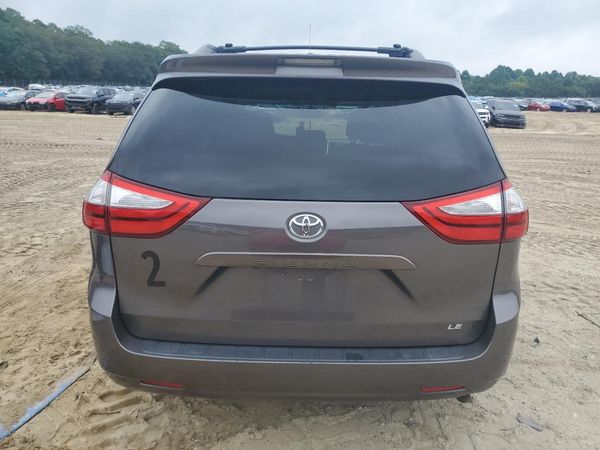 2015 TOYOTA SIENNA