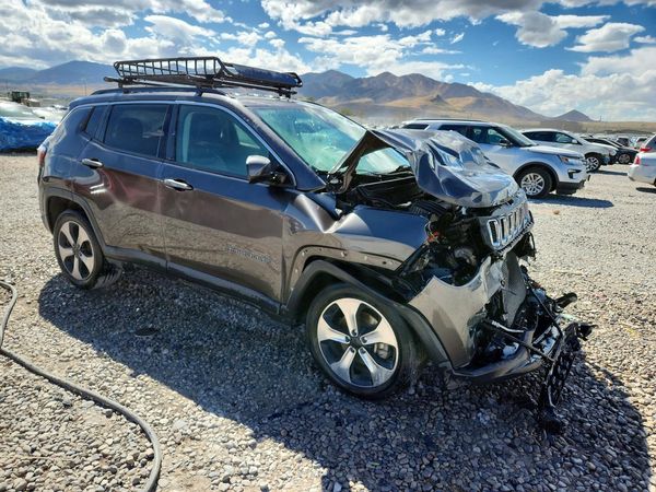 2018 JEEP COMPASS — Passenger 3/4