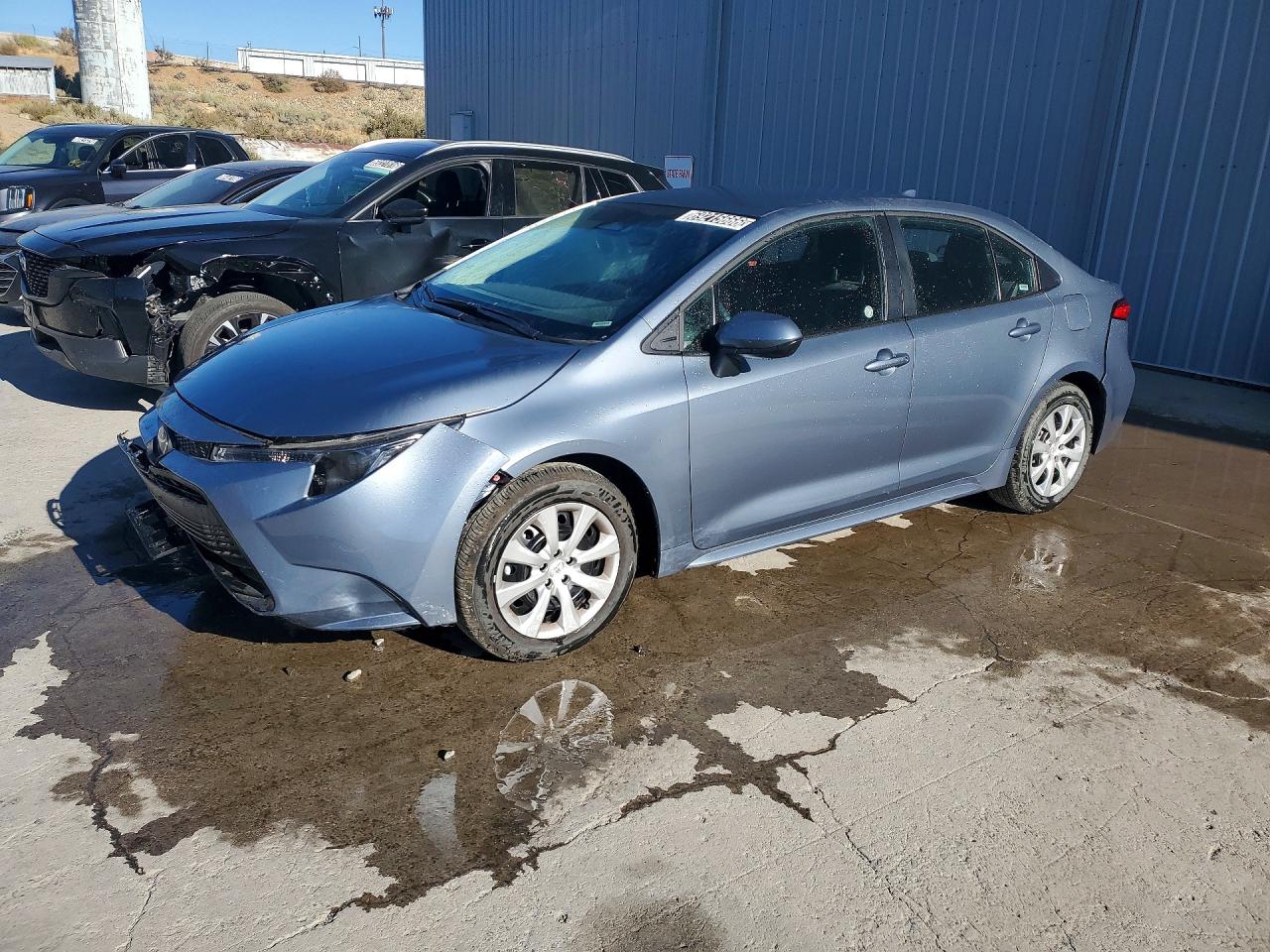 2026 TOYOTA COROLLA LE — Front 3/4