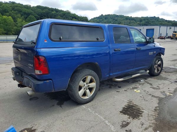 2015 RAM 1500 ST
