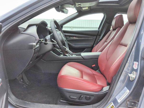 2026 MAZDA 3 Preferred — DENT