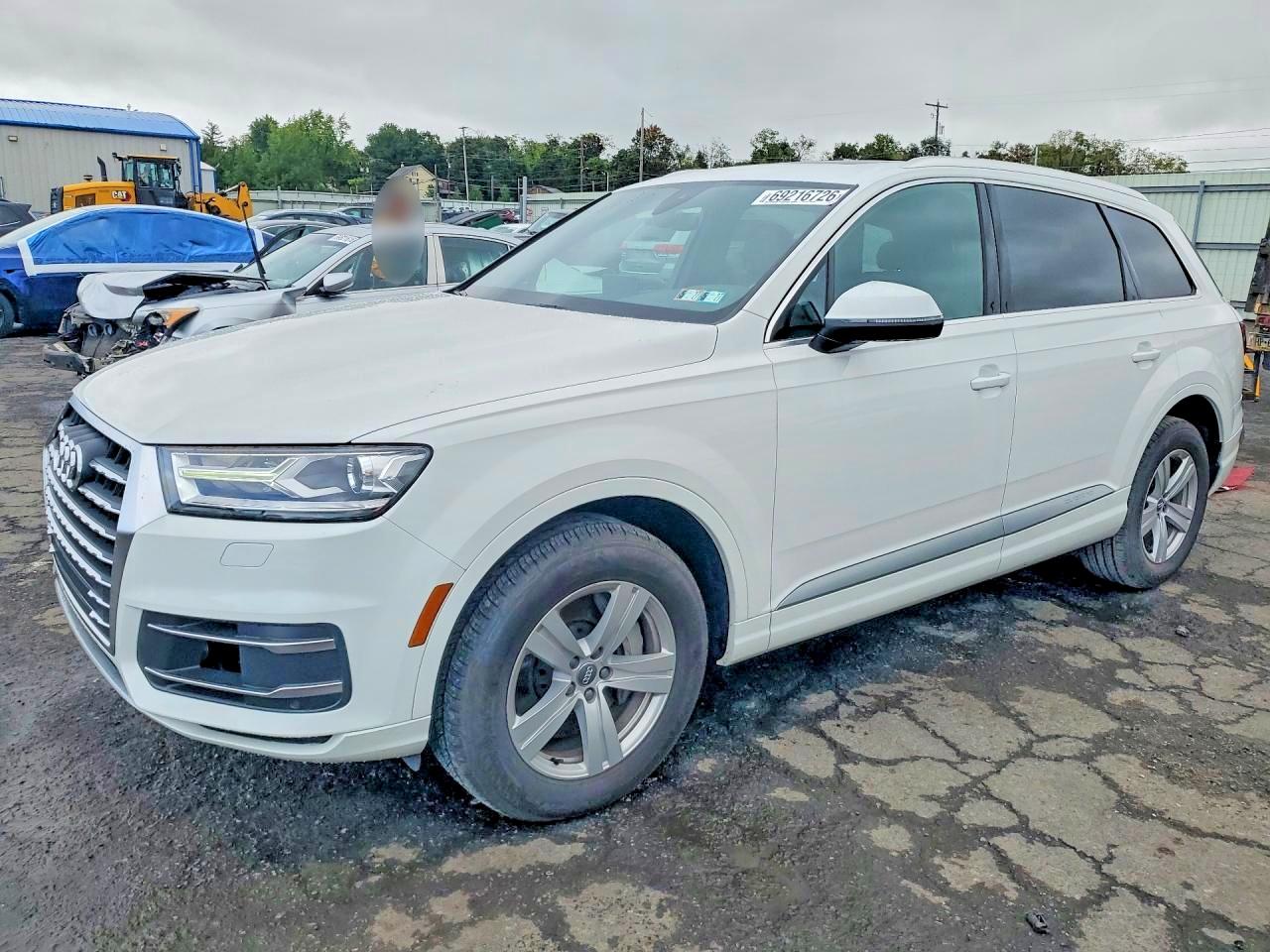 2018 AUDI Q7 quattro Premium Plus — Front 3/4