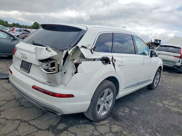 2018 AUDI Q7 quattro Premium Plus — PSRA