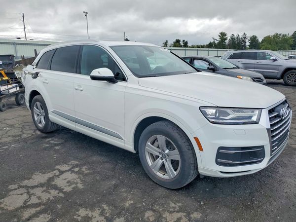 2018 AUDI Q7 quattro Premium Plus — Passenger 3/4