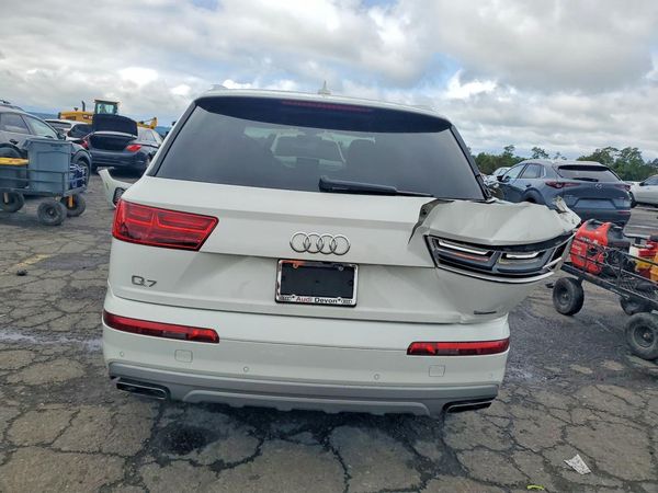 2018 AUDI Q7 quattro Premium Plus — DIRR