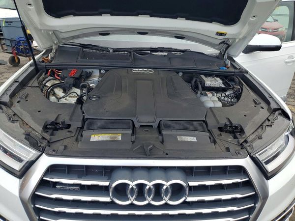 2018 AUDI Q7 quattro Premium Plus — Engine bay