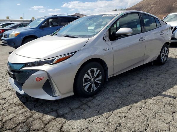 2018 TOYOTA PRIUS — DSFA — Front 3/4