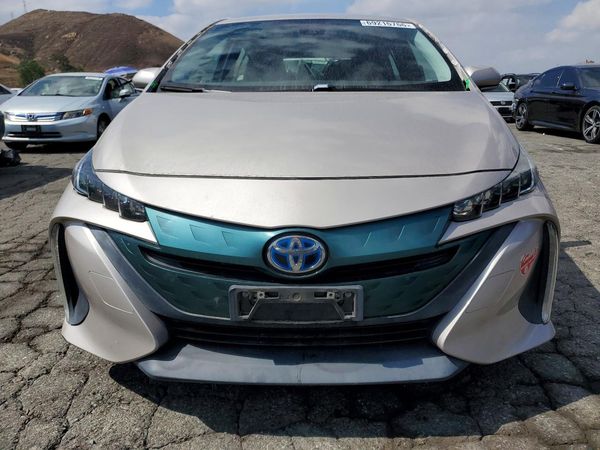 2018 TOYOTA PRIUS Plus/Premium/Advanced — DIRF