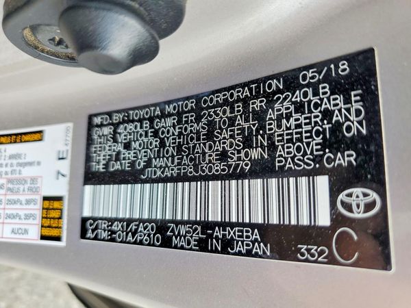 2018 TOYOTA PRIUS Plus/Premium/Advanced — VINS