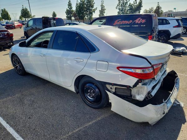 2015 TOYOTA CAMRY — DSRA