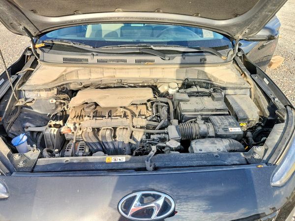 2023 HYUNDAI KONA — Engine bay