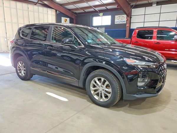 2019 HYUNDAI SANTA FE SE