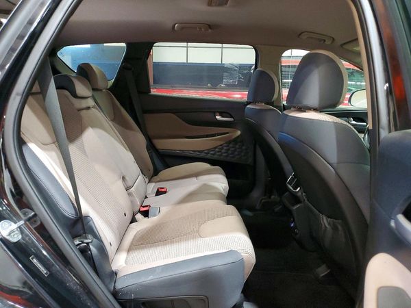 2019 HYUNDAI SANTA FE SE
