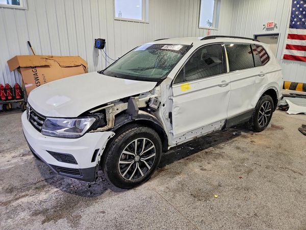 2021 VOLKSWAGEN TIGUAN — DSFA — Front 3/4