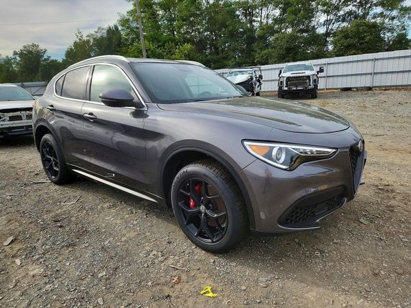 2019 ALFA ROMEO STELVIO TI AWD — Passenger 3/4