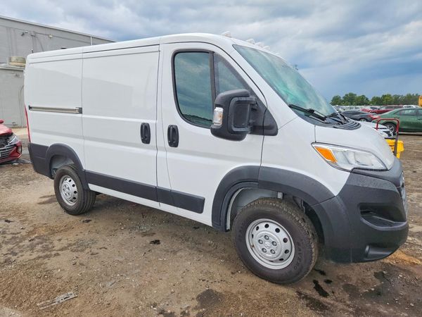 2023 RAM PROMASTER 1500 — Passenger 3/4