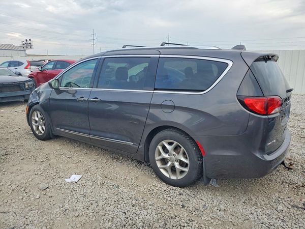 2018 CHRYSLER PACIFICA — DSRA
