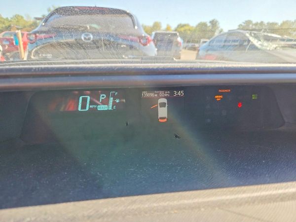 2014 TOYOTA PRIUS — ODOM