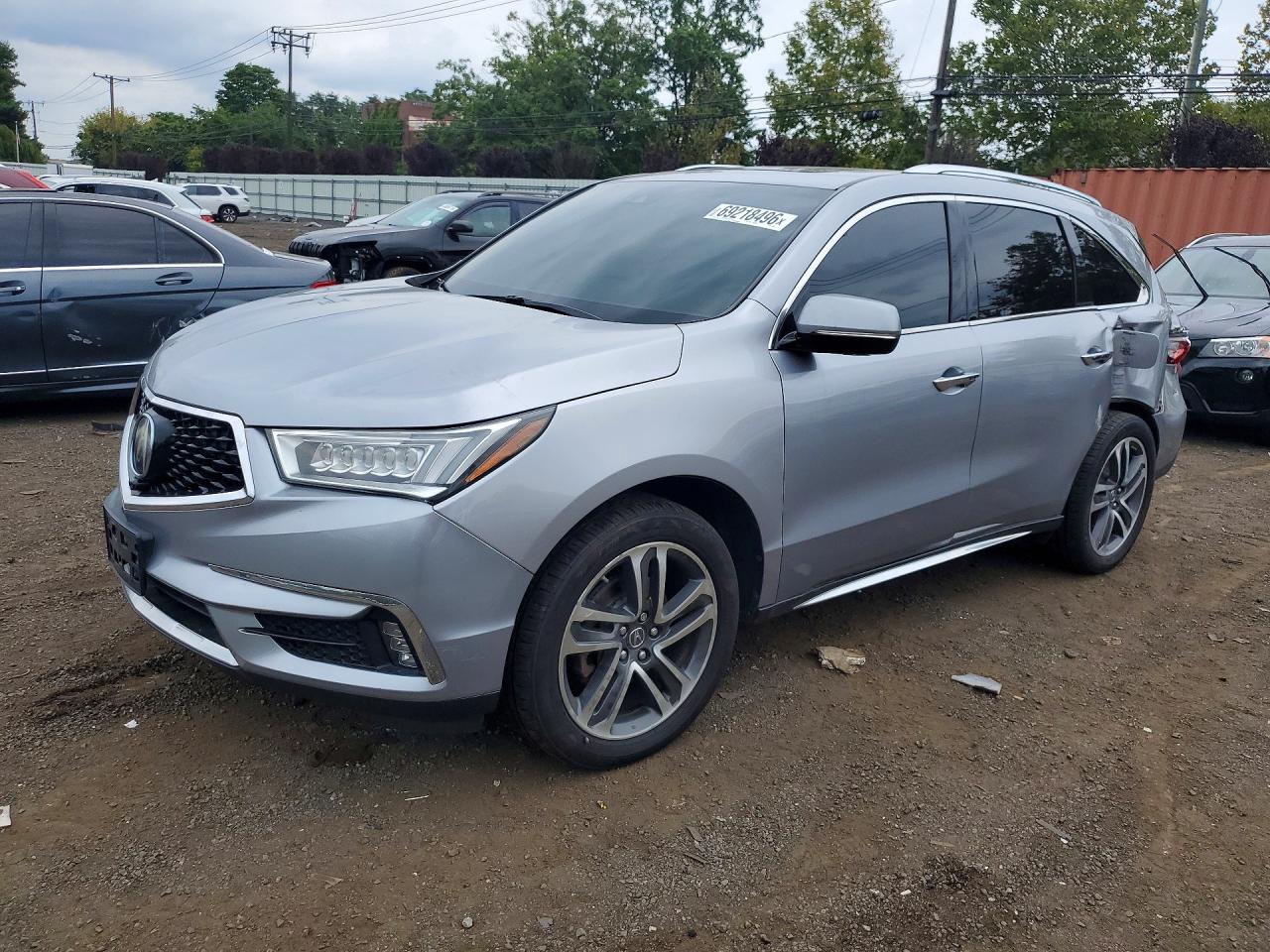 2017 ACURA MDX SH-AWD (Advance Ent) — Front 3/4
