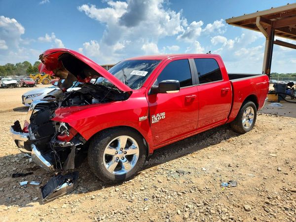 2019 RAM 1500 SLT — Front 3/4