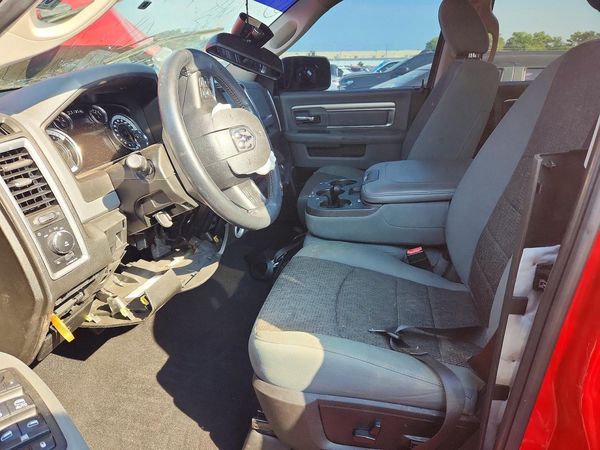 2019 RAM 1500 SLT — DENT
