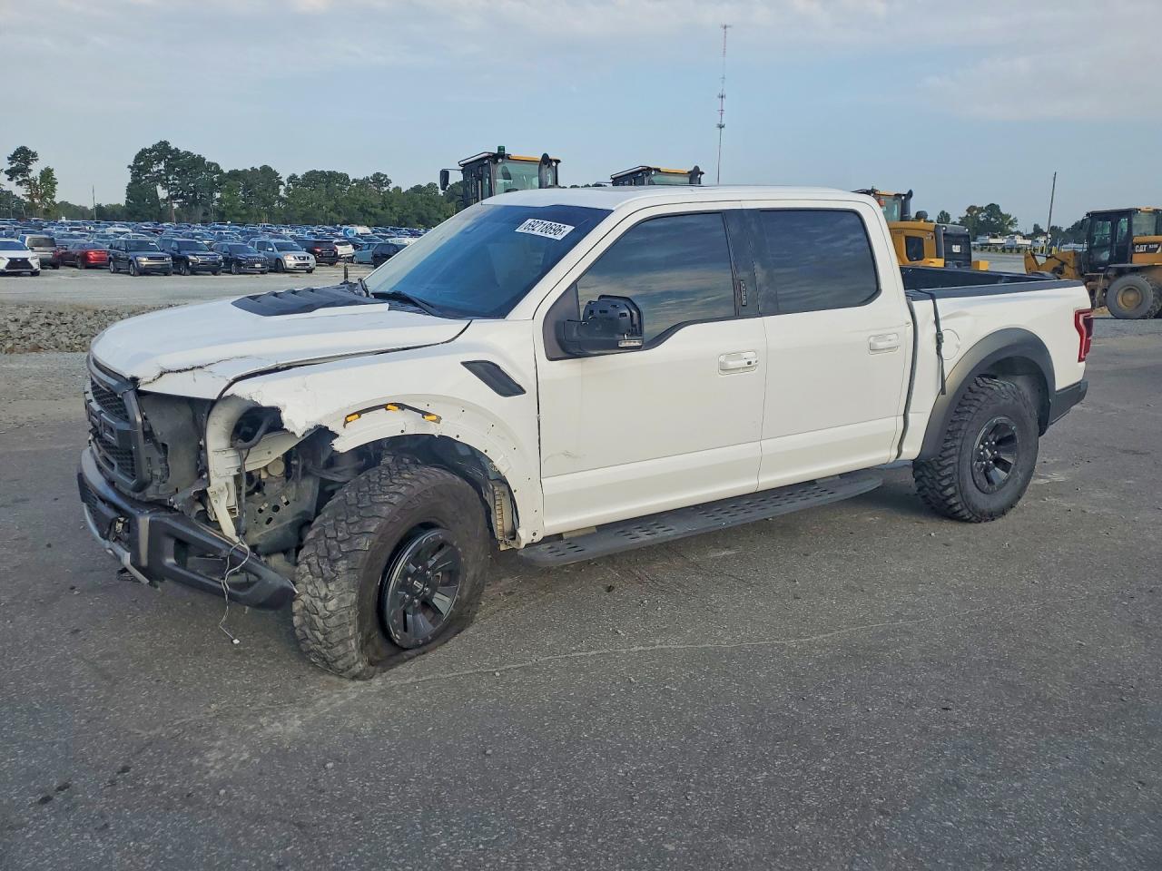 2018 FORD F150 — Front 3/4