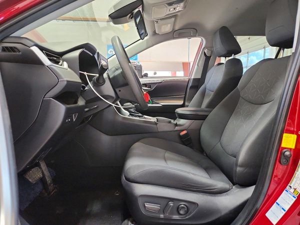 2020 TOYOTA RAV4 — DENT