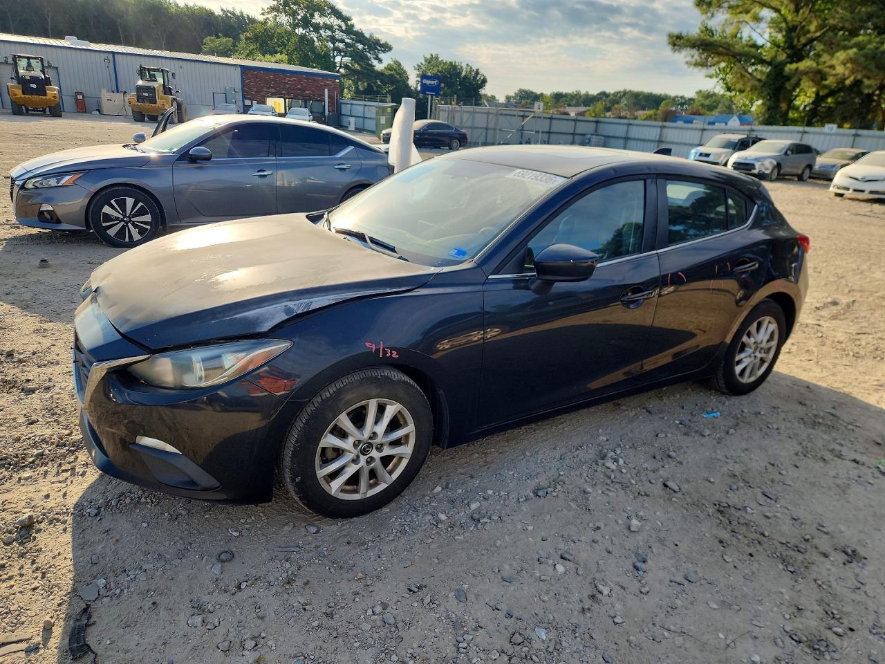 2014 MAZDA 3 Grand Touring/GT — Front 3/4