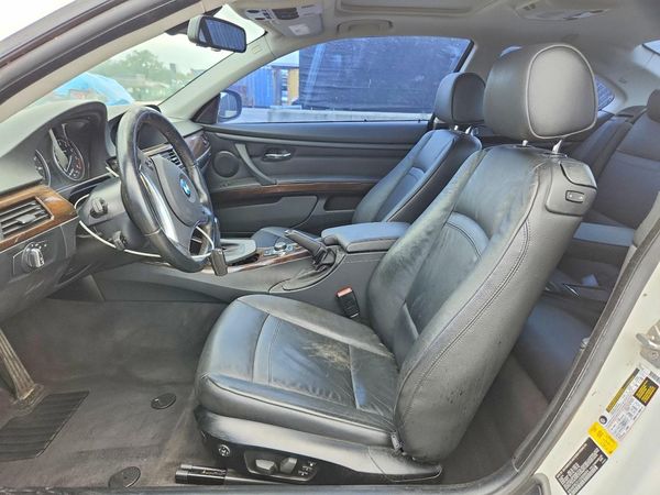 2012 BMW 3 SERIES xDrive — DENT
