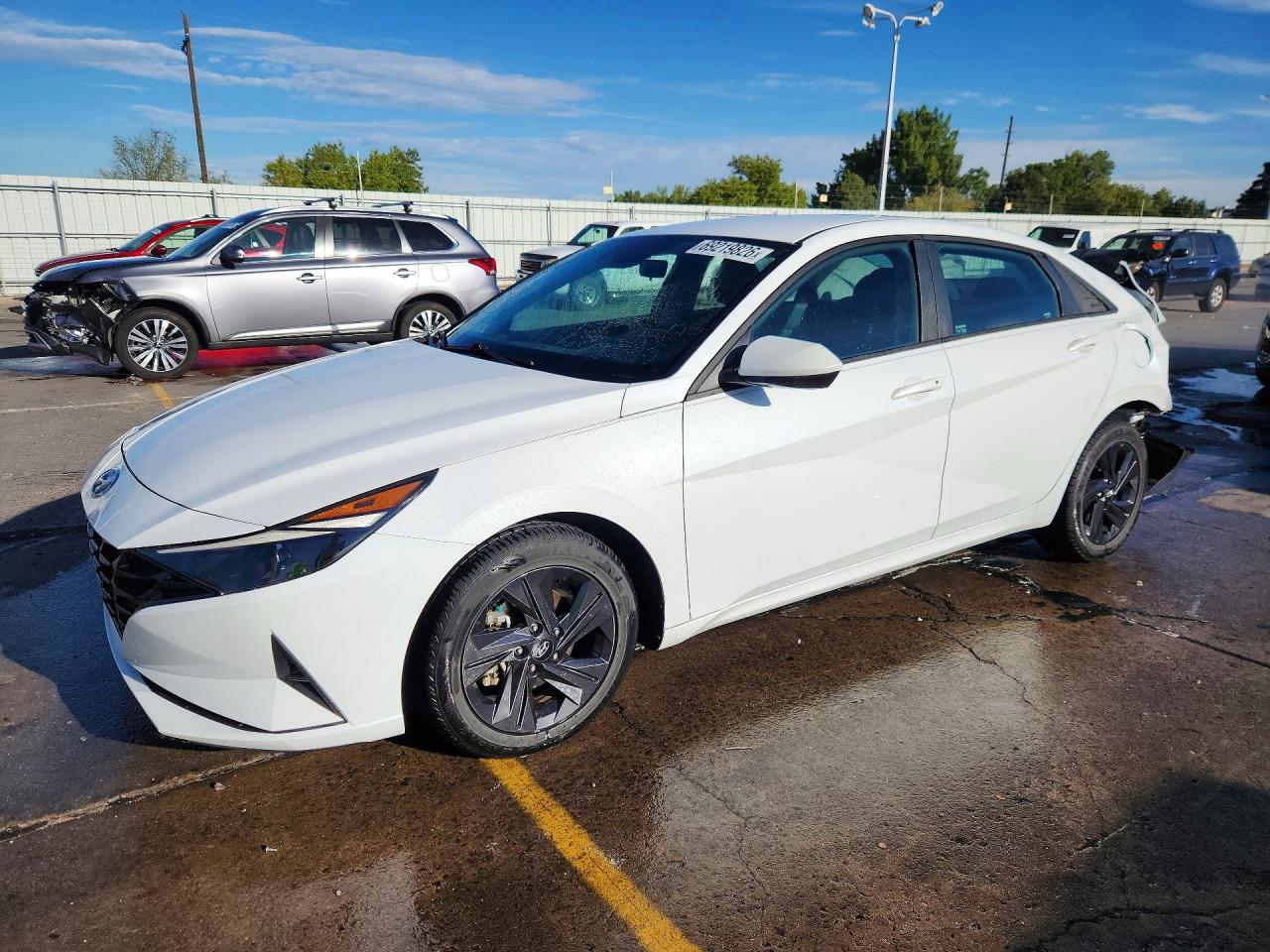 2021 HYUNDAI ELANTRA — Front 3/4