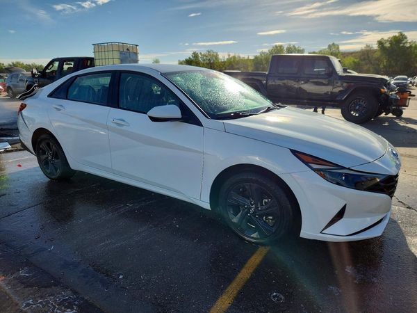 2021 HYUNDAI ELANTRA — Passenger 3/4