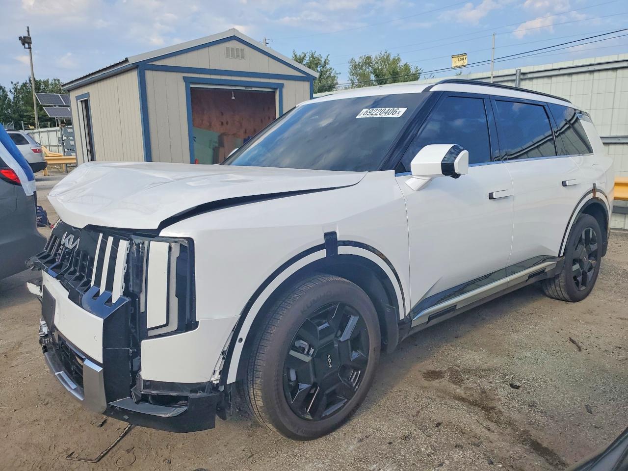 2027 KIA TELLURIDE HYBRID — Front 3/4