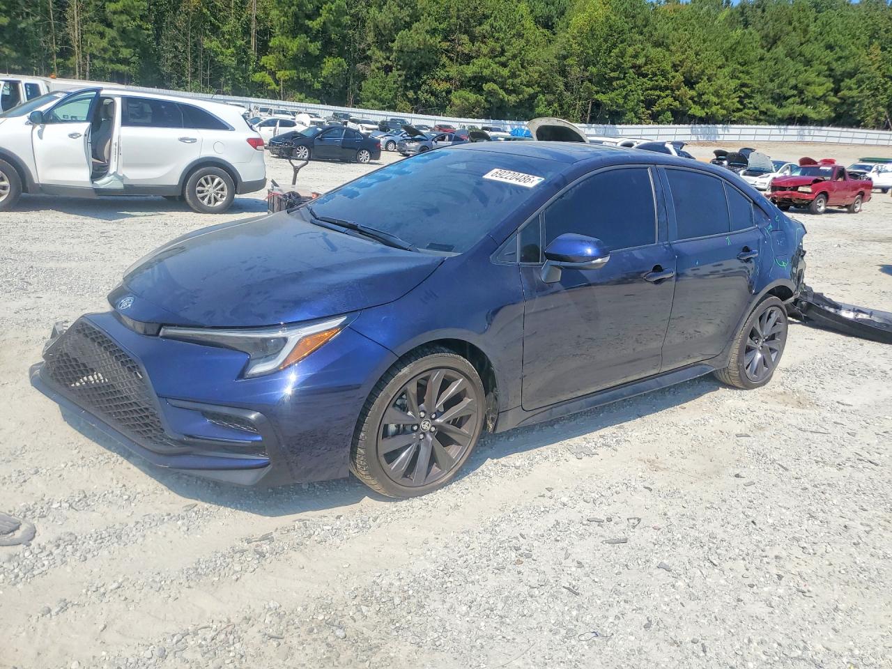 2026 TOYOTA COROLLA — Front 3/4