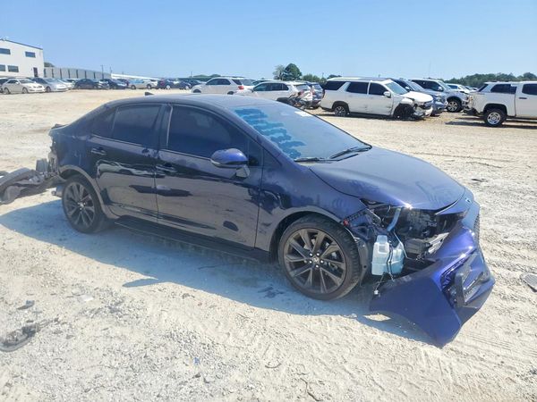 2026 TOYOTA COROLLA — Passenger 3/4