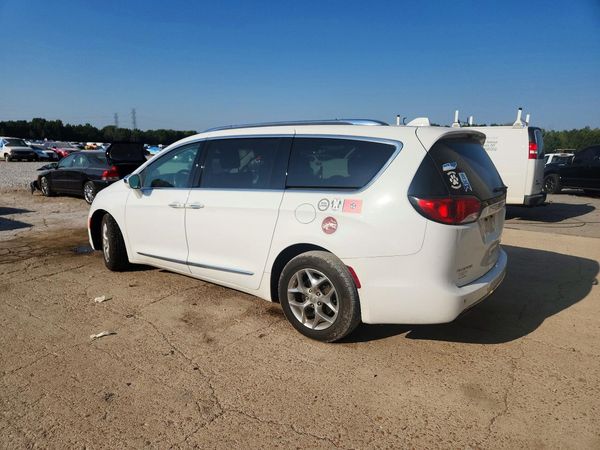 2018 CHRYSLER PACIFICA Limited — DSRA