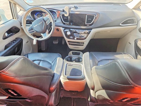 2018 CHRYSLER PACIFICA Limited — CKPT