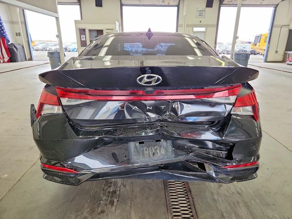2021 HYUNDAI ELANTRA SEL w/ Premium Pkg — DIRR