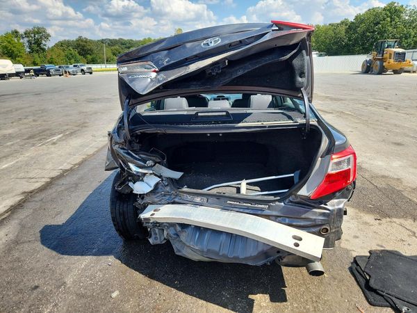 2013 TOYOTA CAMRY — DIRR