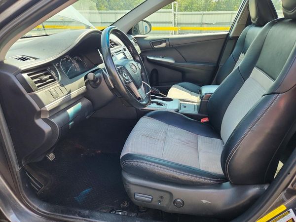 2013 TOYOTA CAMRY — DENT