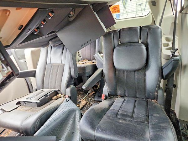 2018 DODGE CARAVAN SXT — SUVN