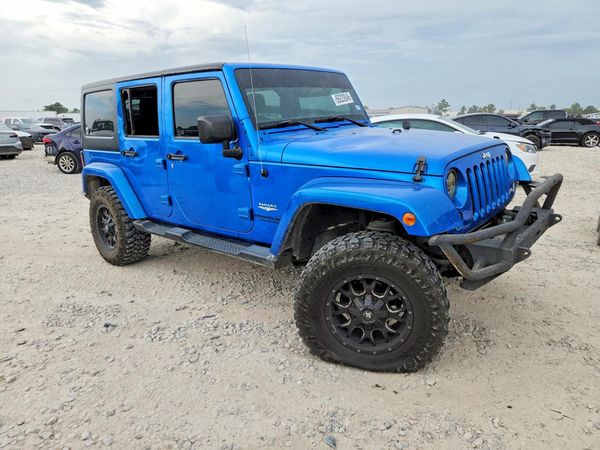2015 JEEP WRANGLER UNLIMITED — Passenger 3/4