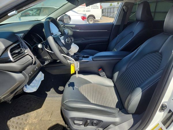 2023 TOYOTA CAMRY — DENT
