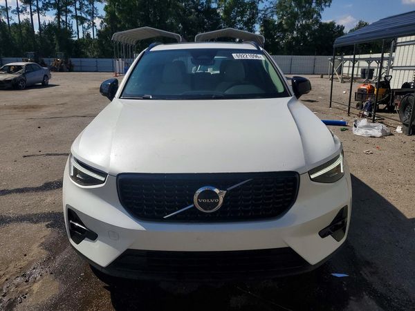 2026 VOLVO XC40 — DIRF
